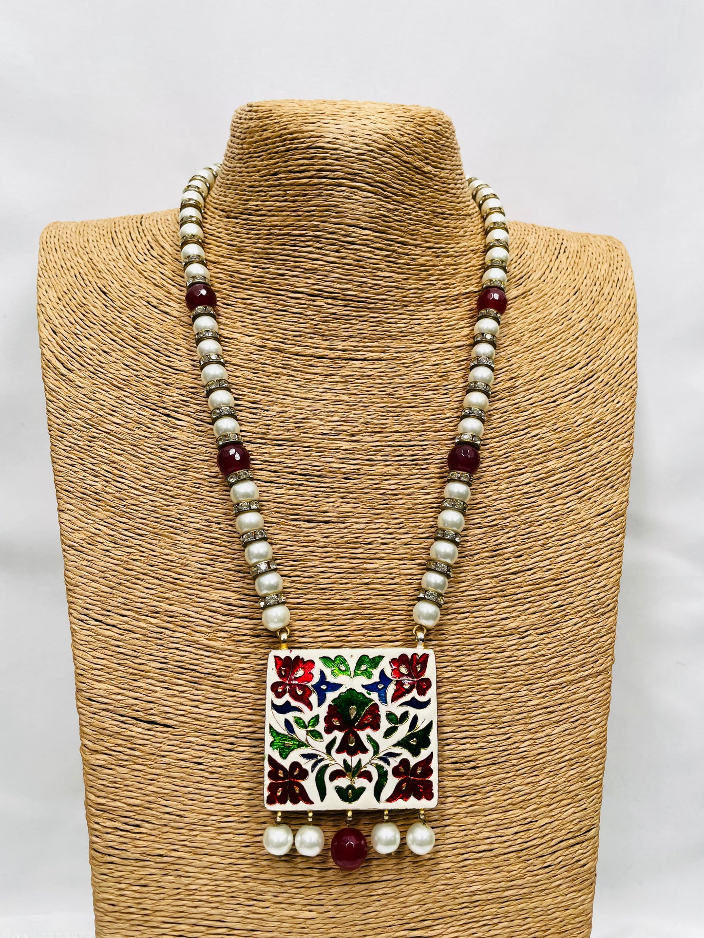 Handcrafted Double Sided Menakari Necklace With Pearls