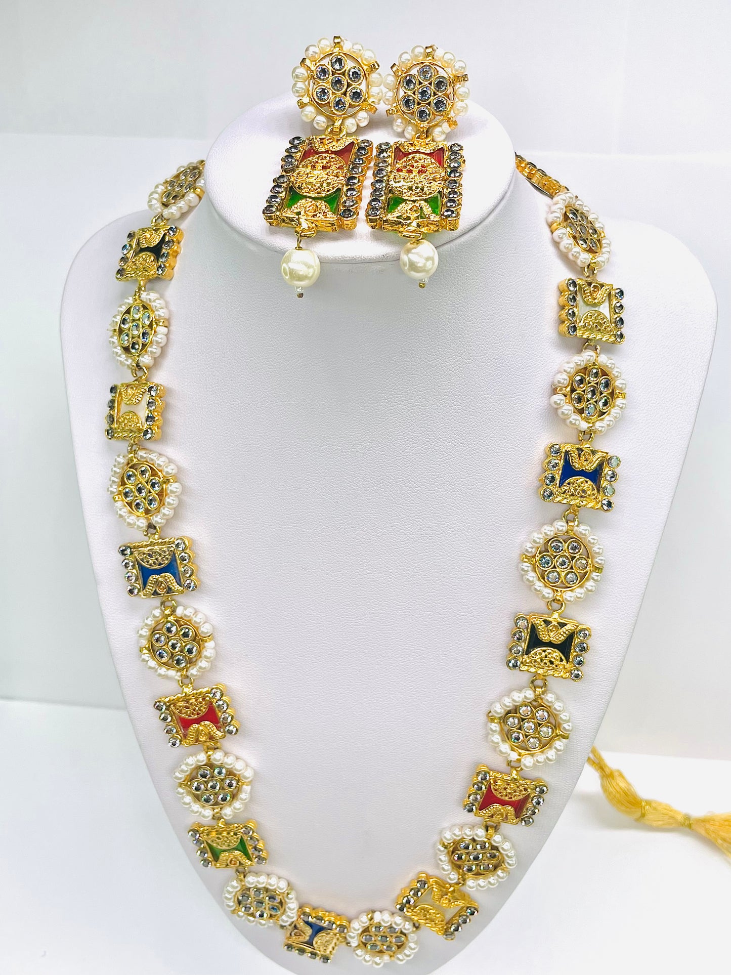 Multicolour Stones With Pearls Long Mala Set