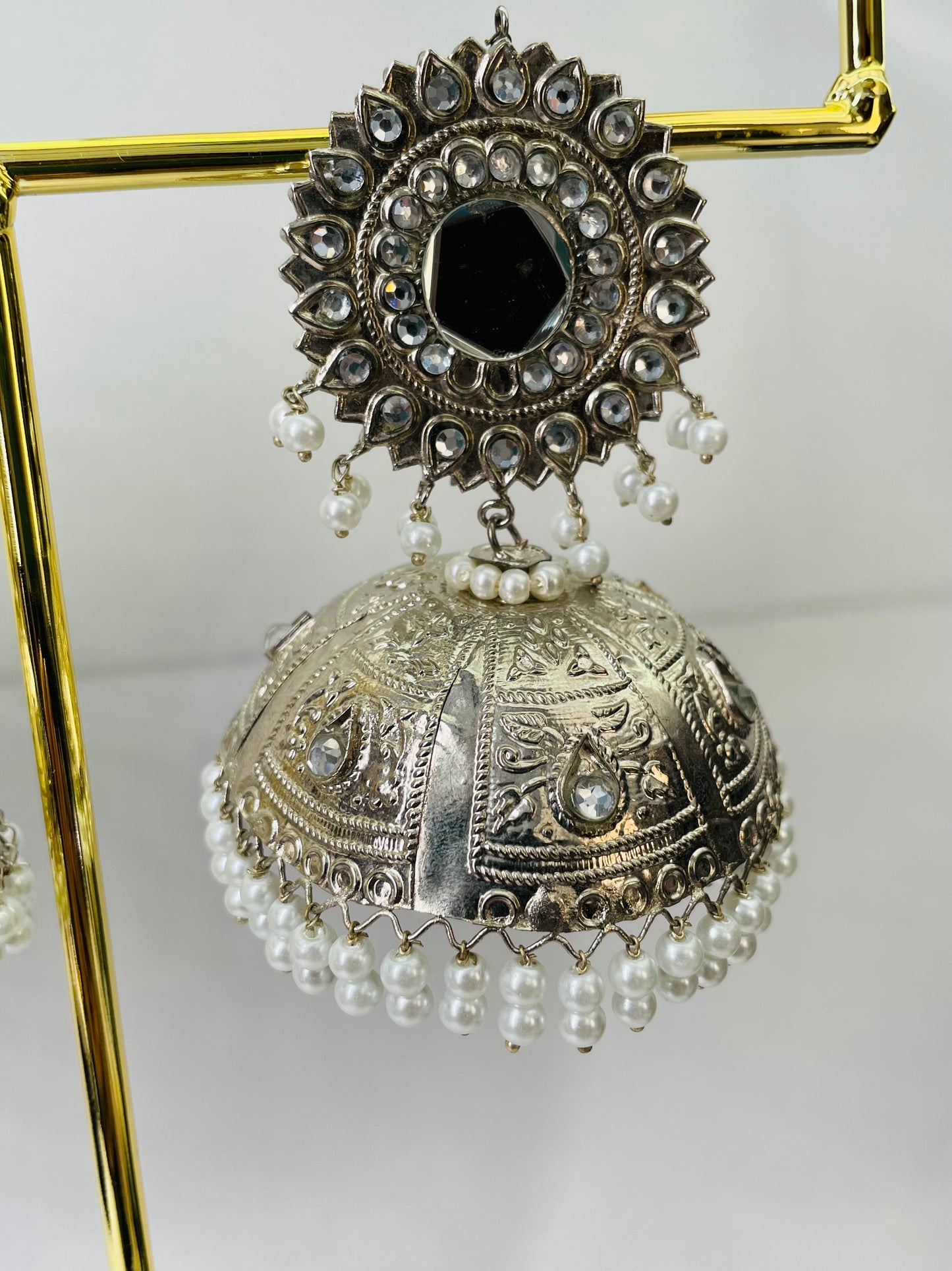 Mirror Oversized Silver Earrings With Pearls