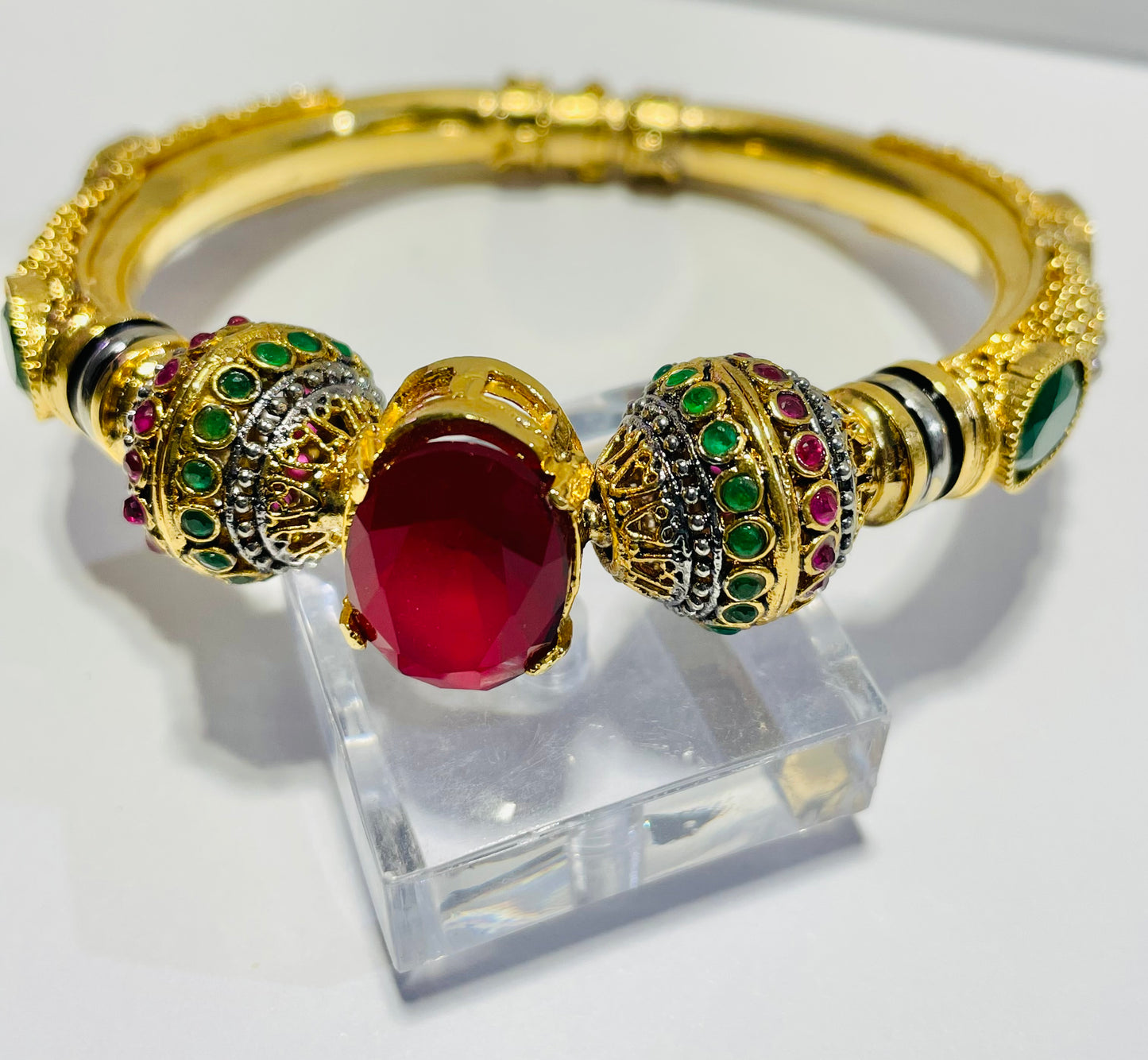 Ruby and Emerald Jadau Bangle