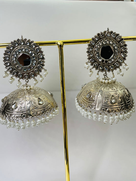 Mirror Oversized Silver Earrings With Pearls