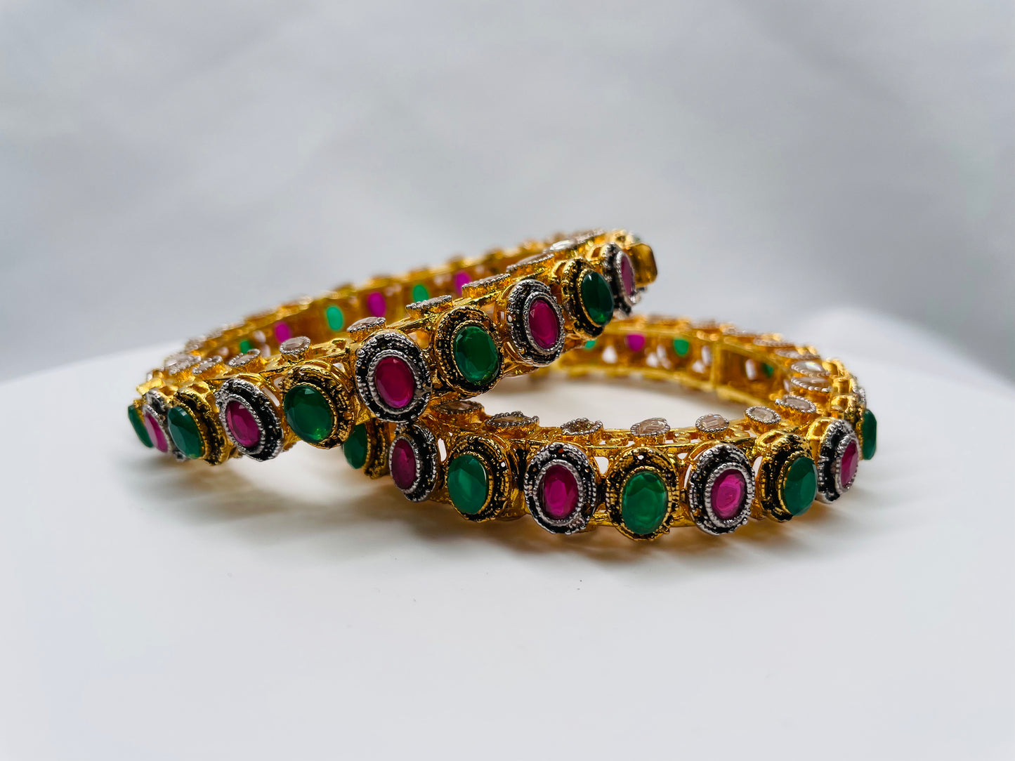 Royal Inspired Jarau Bangles